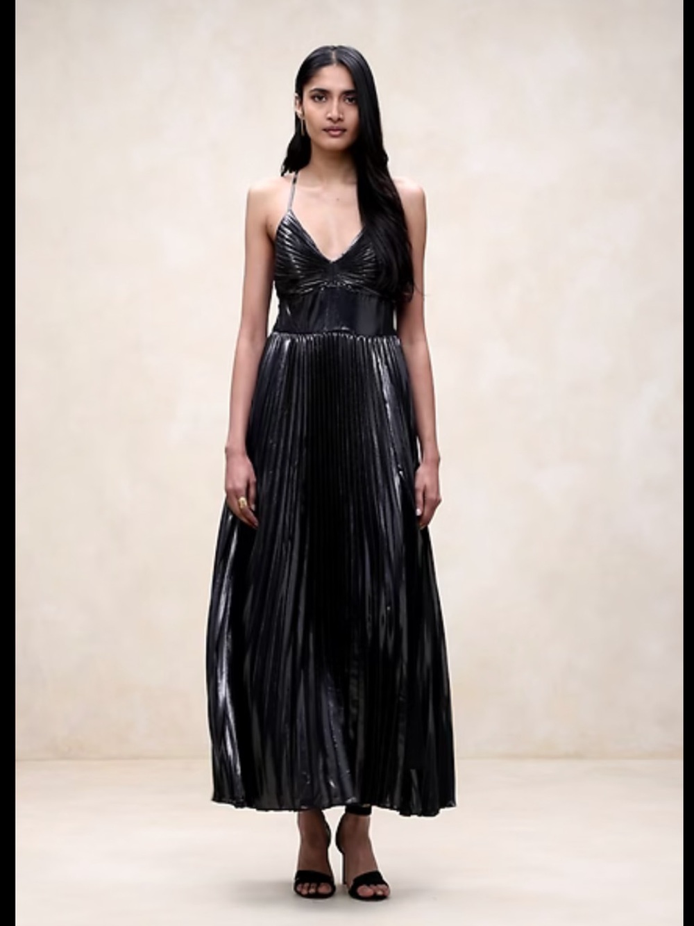 Banana Republic ODETTA Shimmering Metallic Pleated Maxi Dress Black, Size 6 EUC